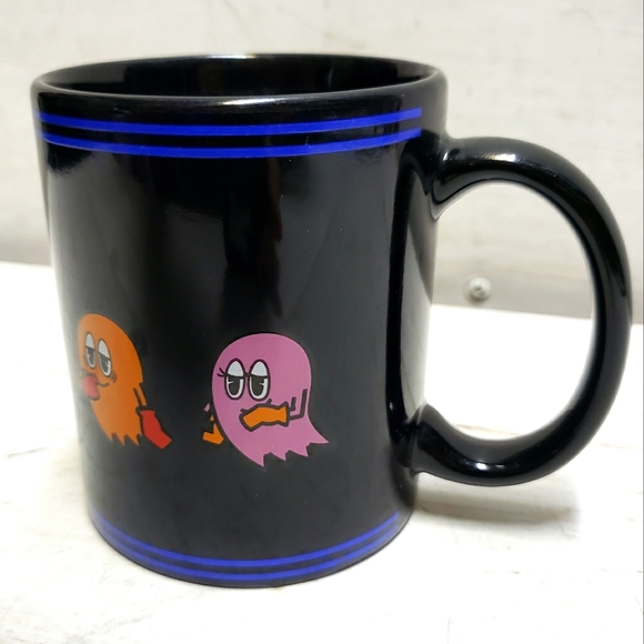 Pac-Man numskull 💀 retro game style coffee mug ☕ tea cup kitchen home decor - Picture 4 of 6
